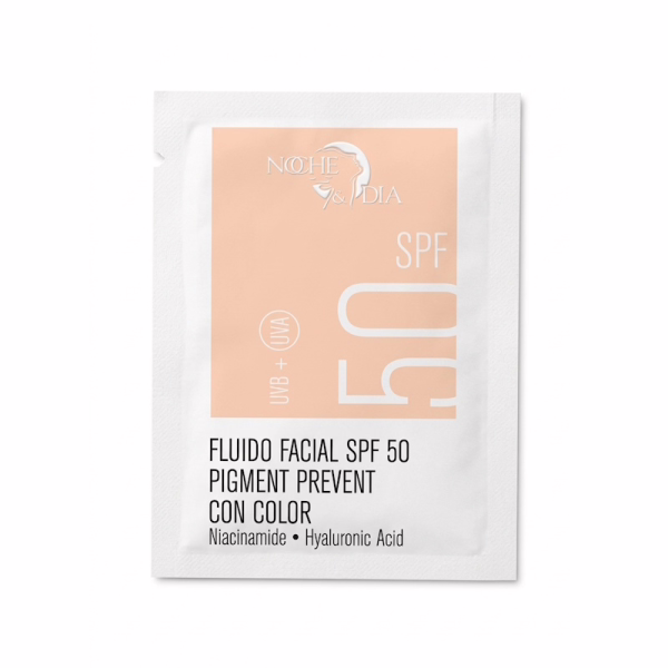 NOCHE Y DÍA Fluido Facial Pigment Prevent Color SPF50 Muestra Sachet 2 ml